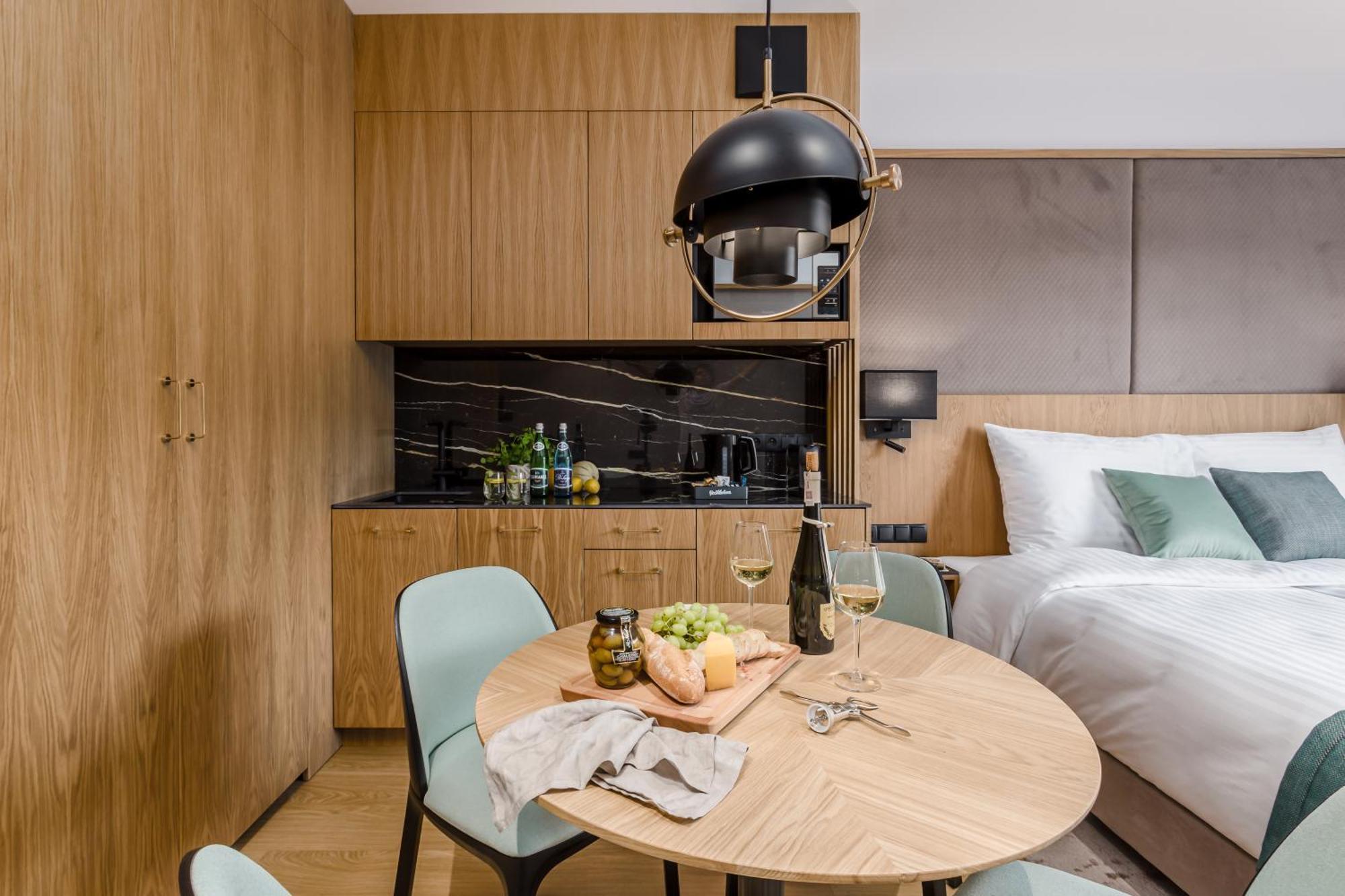 Deo Plaza Apartamenty Premium By Rent Like Home Гданьск Экстерьер фото