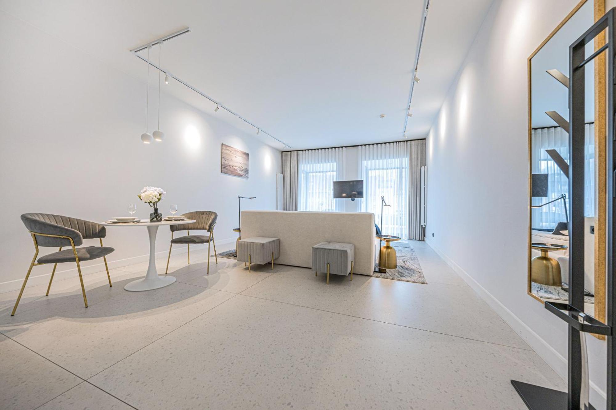 Deo Plaza Apartamenty Premium By Rent Like Home Гданьск Экстерьер фото